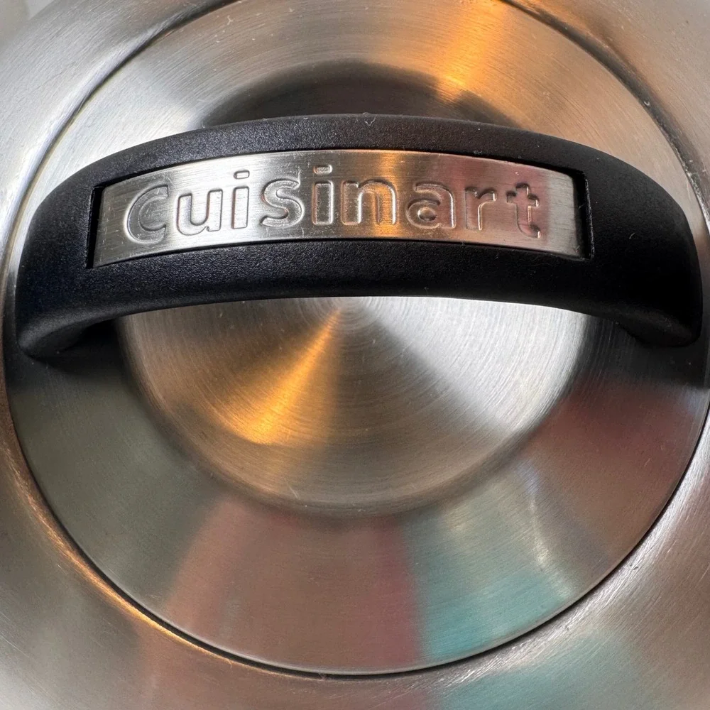 Cuisinart Tea Kettle Unisex 2QT Silver CTK-SS4 Brushed Stainless Steel Whistling